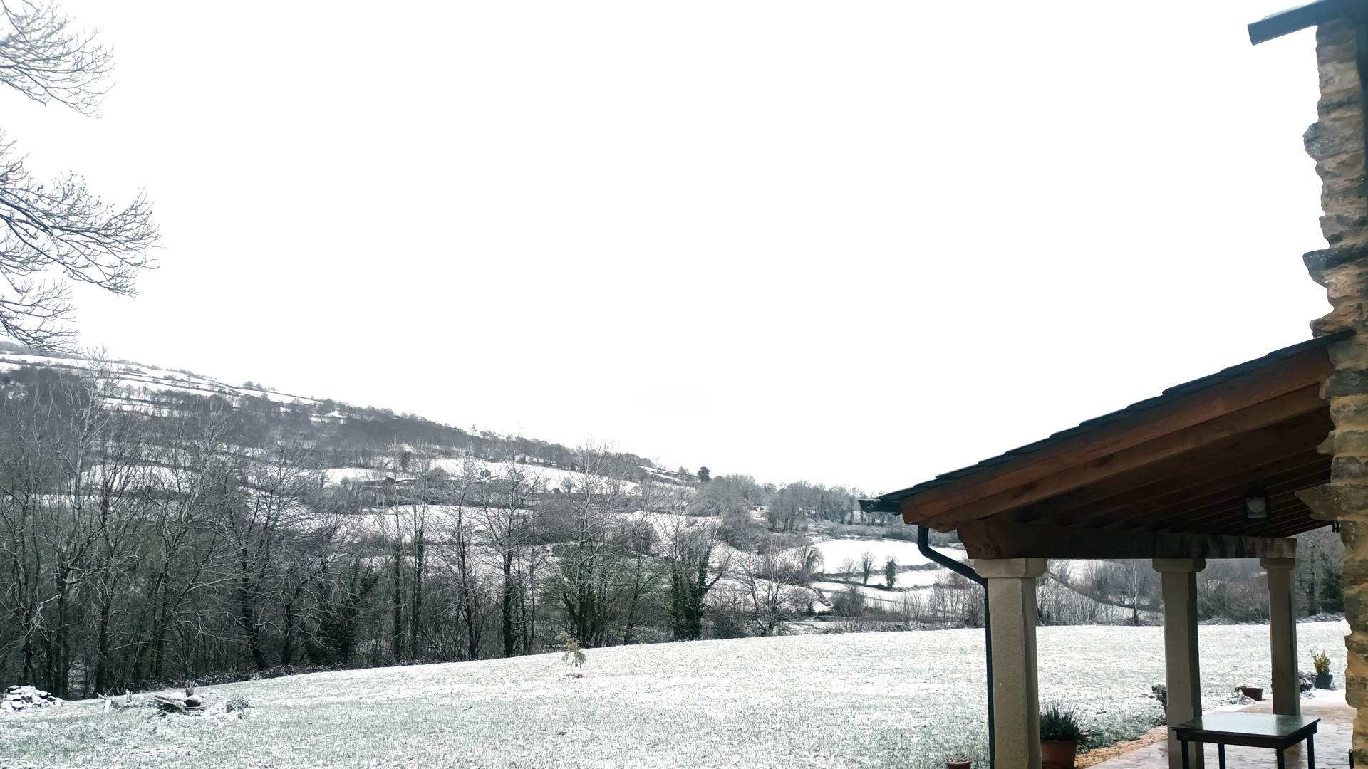 porche-os-prados-da-albela-nevado 07
